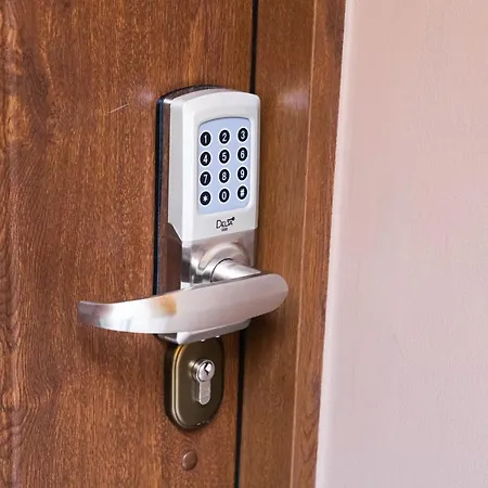 Bronowicka Premium - 52m2 With Private Parking * Krakkó