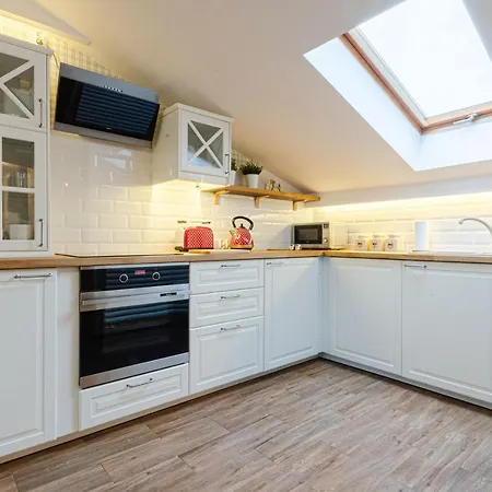 Bronowicka Premium - 52m2 With Private Parking