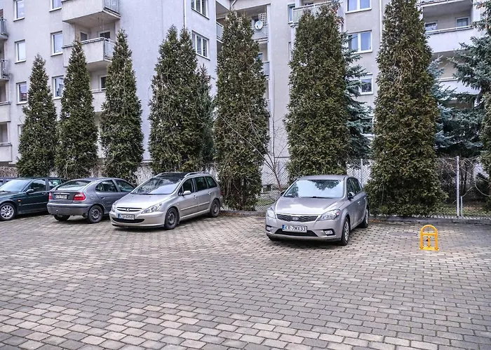 Bronowicka Premium - 52m2 With Private Parking